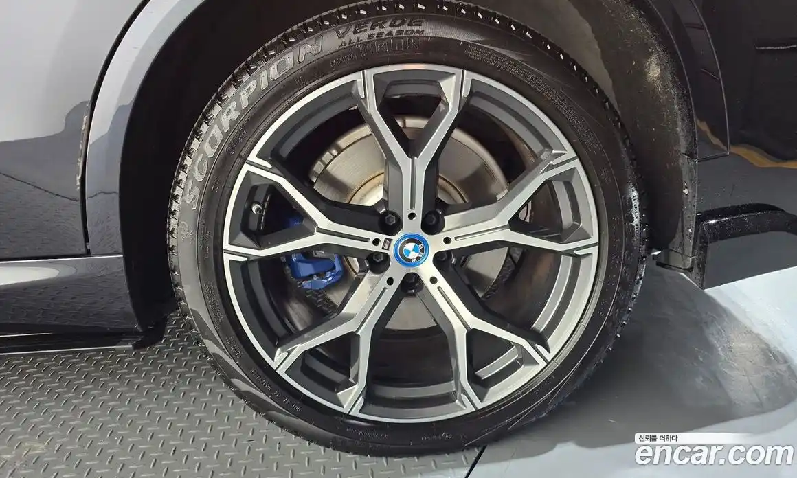 BMW X5 2022 3.0 автомат (гидро), фото 7