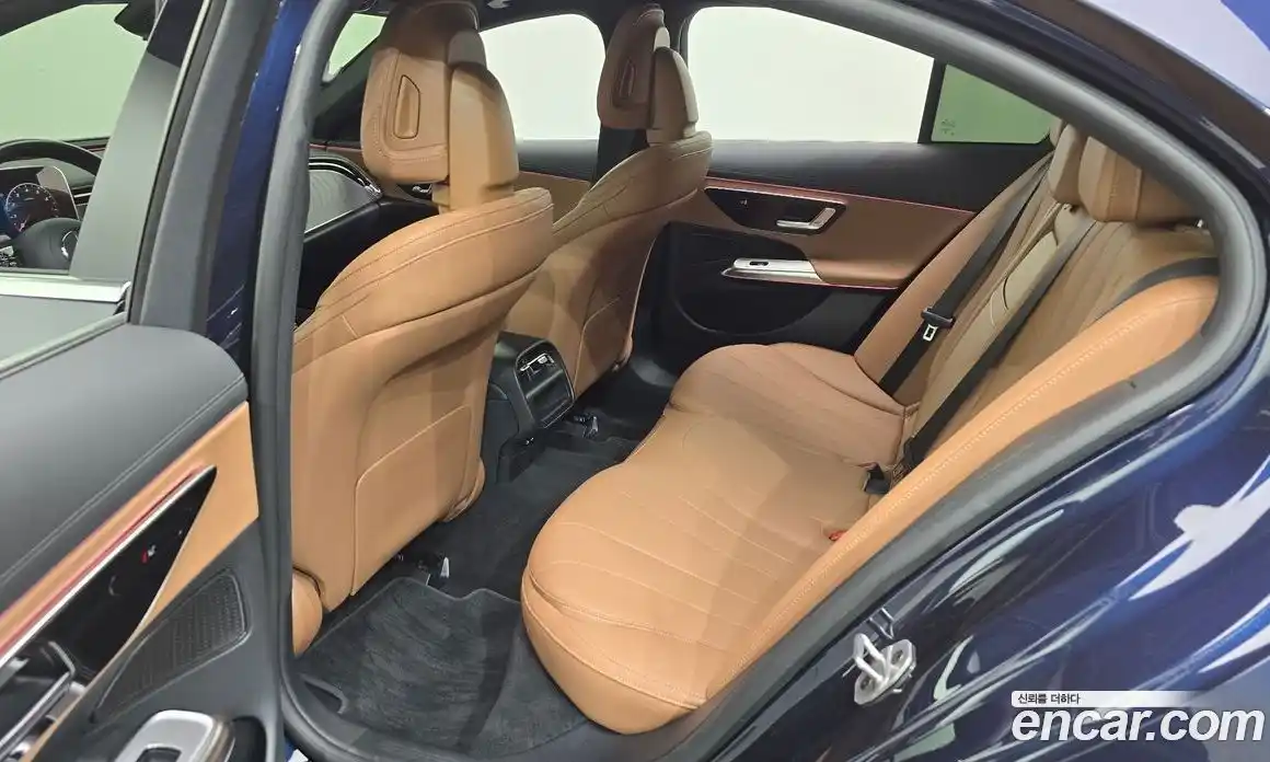 Mercedes-Benz E-Class 2025 2.0 автомат (гидро), фото 11