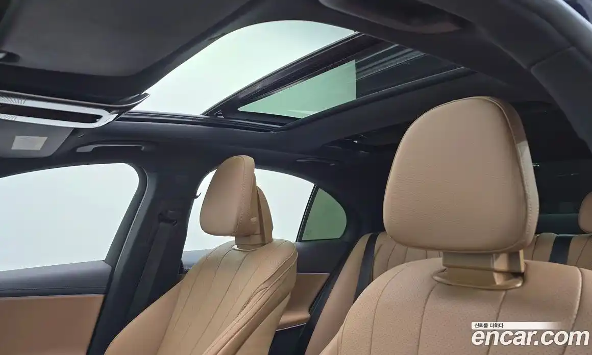 Mercedes-Benz E-Class 2025 2.0 автомат (гидро), фото 16