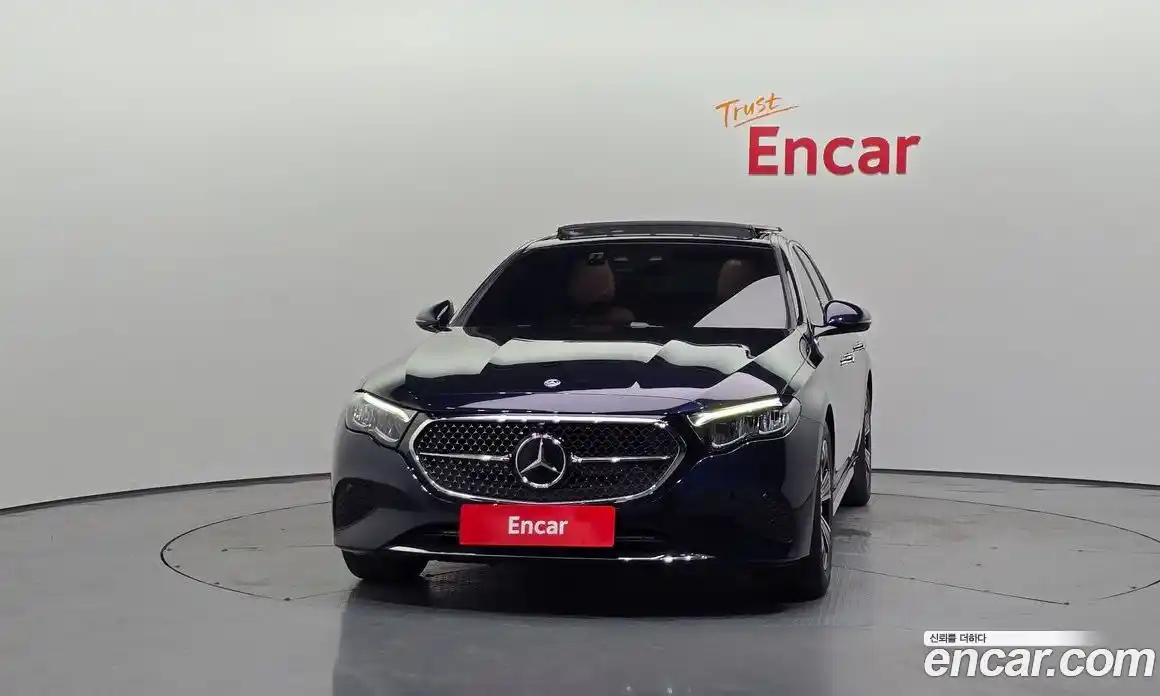 Mercedes-Benz E-Class 2025 2.0 автомат (гидро), фото 3