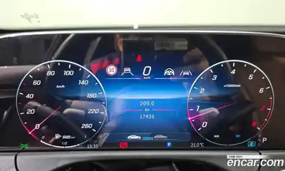 Mercedes-Benz E-Class 2025 2.0 автомат (гидро), миниатюра 8