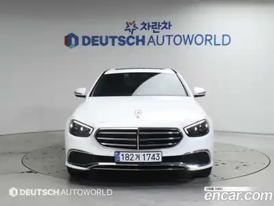 Mercedes-Benz E-Class 2020 2.0 автомат (гидро), миниатюра 3
