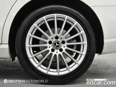 Mercedes-Benz E-Class 2020 2.0 автомат (гидро), миниатюра 5