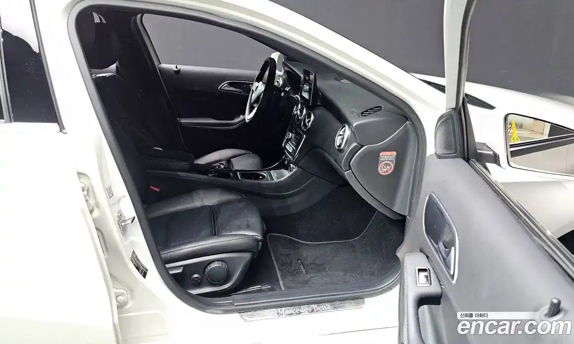 Mercedes-Benz A-Class 2018 1.6 гидро, фото 11 Mercedes-Benz A-Class 2018 1.6 гидро, фото 11