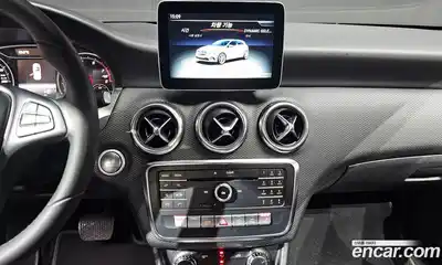 Mercedes-Benz A-Class 2018 1.6 гидро, миниатюра 12
