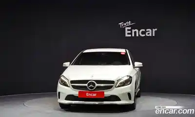 Mercedes-Benz A-Class 2018 1.6 гидро, миниатюра 3 Mercedes-Benz A-Class 2018 1.6 гидро, миниатюра 3