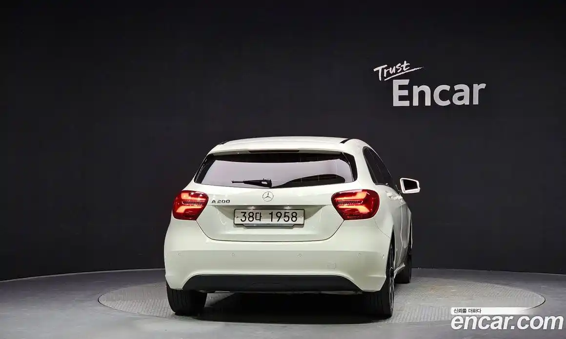 Mercedes-Benz A-Class 2018 1.6 гидро, фото 4 Mercedes-Benz A-Class 2018 1.6 гидро, фото 4