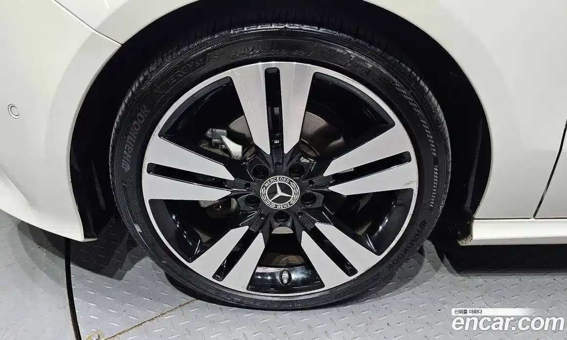 Mercedes-Benz A-Class 2018 1.6 гидро, фото 5 Mercedes-Benz A-Class 2018 1.6 гидро, фото 5