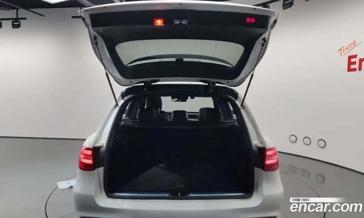 Mercedes-Benz GLC-Class 2018 4.0 гидро, фото 24