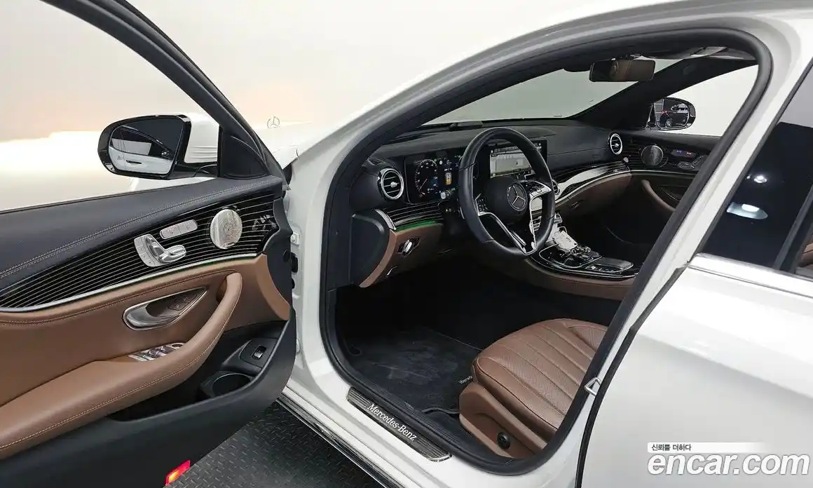 Mercedes-Benz E-Class 2022 3.0 автомат (гидро), фото 12