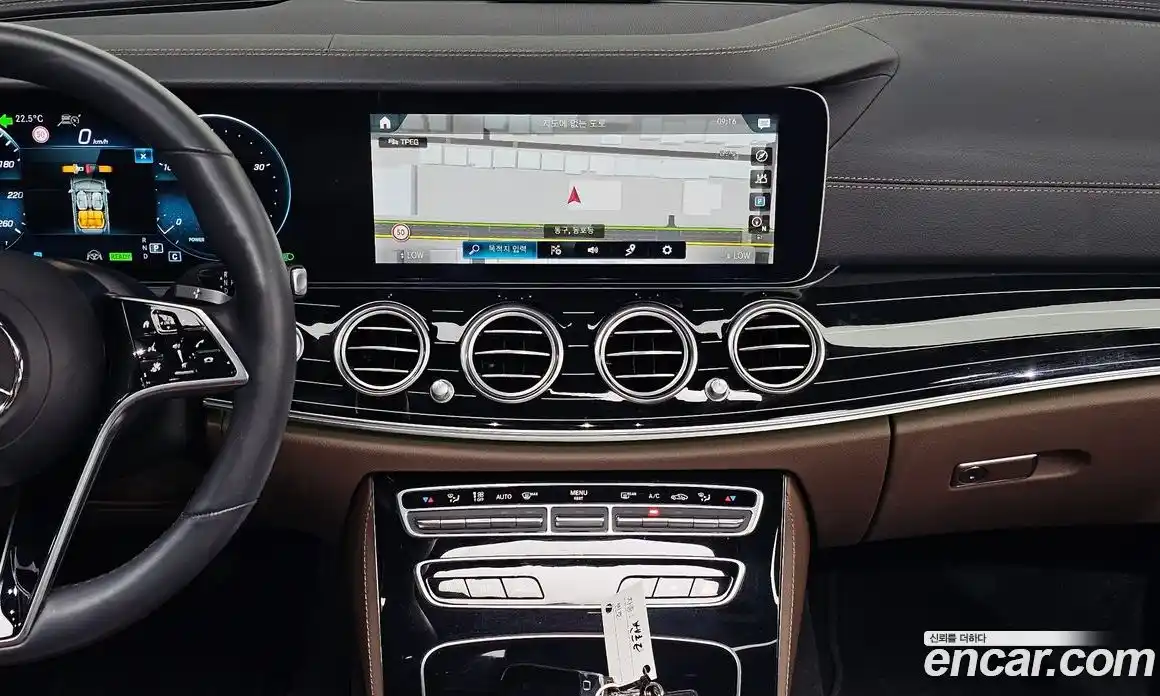 Mercedes-Benz E-Class 2022 3.0 автомат (гидро), фото 19