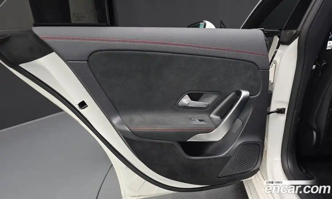 Mercedes-Benz CLA-Class 2020 2.0 гидро, фото 15 Mercedes-Benz CLA-Class 2020 2.0 гидро, фото 15
