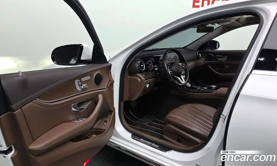 Mercedes-Benz E-Class 2019 1.9 автомат (гидро), фото 12