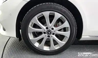 Mercedes-Benz E-Class 2019 1.9 автомат (гидро), миниатюра 4