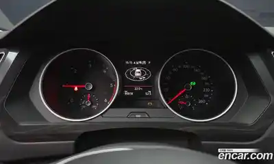 Volkswagen Tiguan 2018 2.0 автомат (гидро), миниатюра 8