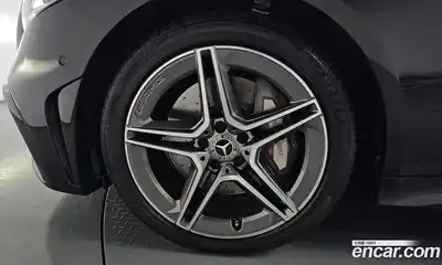 Mercedes-Benz CLS-Class 2022 2.0 гидро, миниатюра 4 Mercedes-Benz CLS-Class 2022 2.0 гидро, миниатюра 4