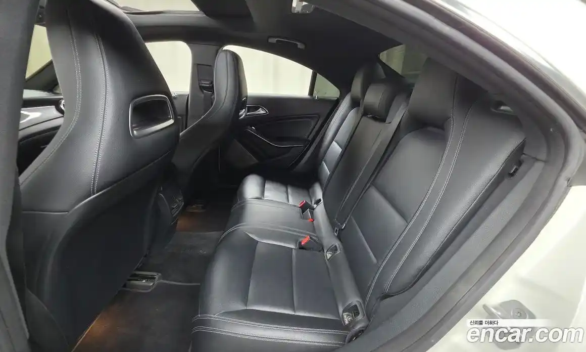 Mercedes-Benz CLA-Class 2017 2.0 гидро, фото 12 Mercedes-Benz CLA-Class 2017 2.0 гидро, фото 12