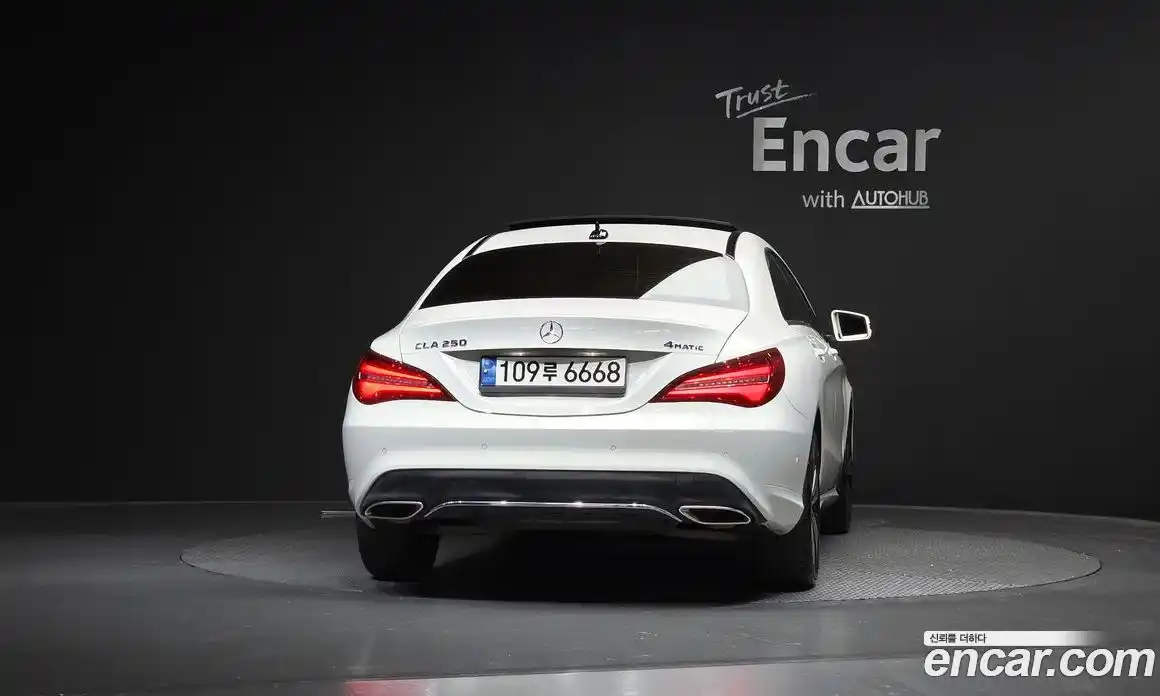 Mercedes-Benz CLA-Class 2017 2.0 гидро, фото 4 Mercedes-Benz CLA-Class 2017 2.0 гидро, фото 4
