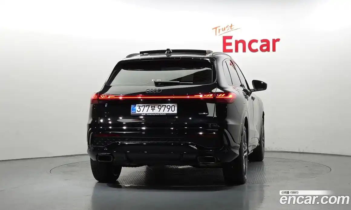 Audi Q5 2025 2.0 автомат (гидро), фото 4
