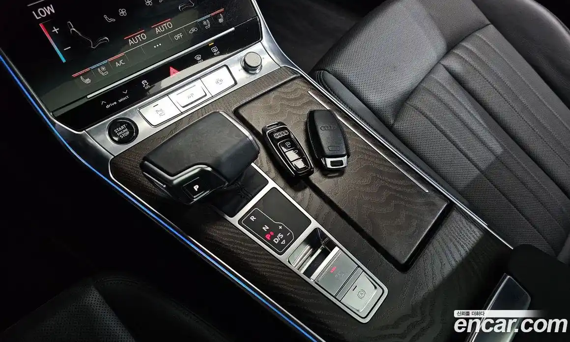 Audi A6 2021 2.0 автомат (гидро), фото 11