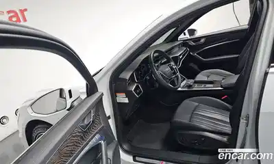 Audi A6 2021 2.0 автомат (гидро), миниатюра 12