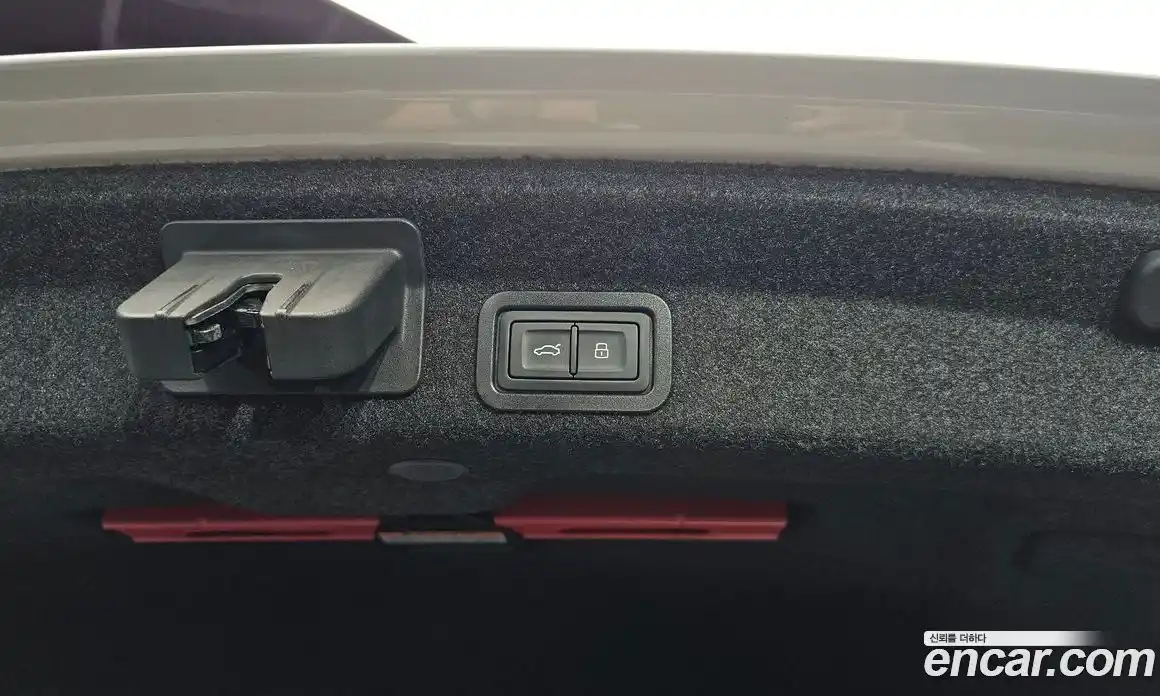 Audi A6 2021 2.0 автомат (гидро), фото 26