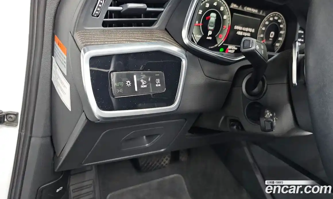 Audi A6 2021 2.0 автомат (гидро), фото 33