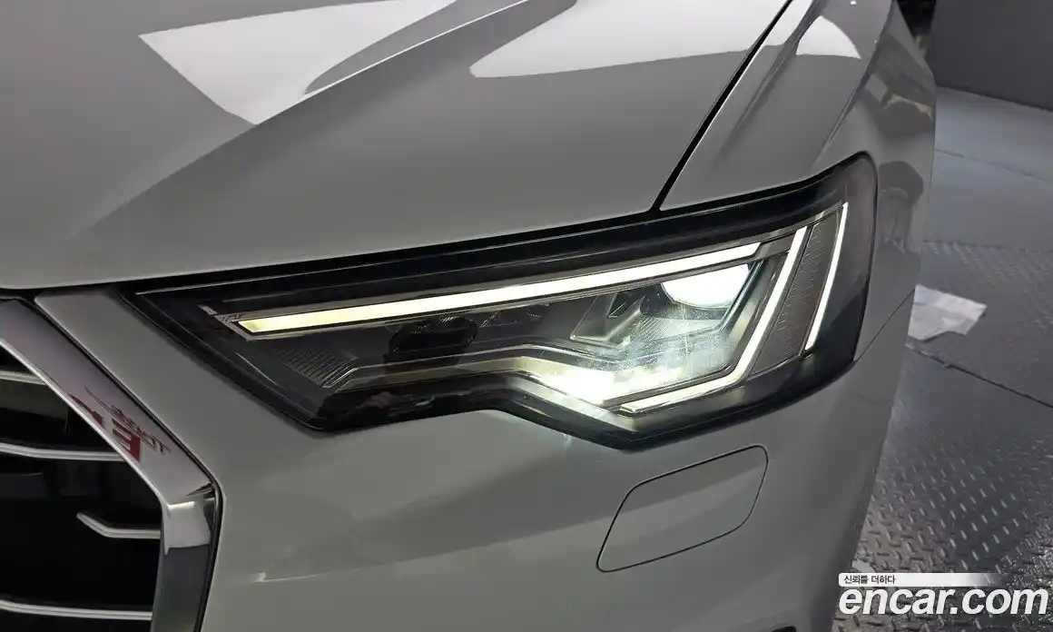 Audi A6 2021 2.0 автомат (гидро), фото 7