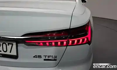 Audi A6 2021 2.0 автомат (гидро), миниатюра 8