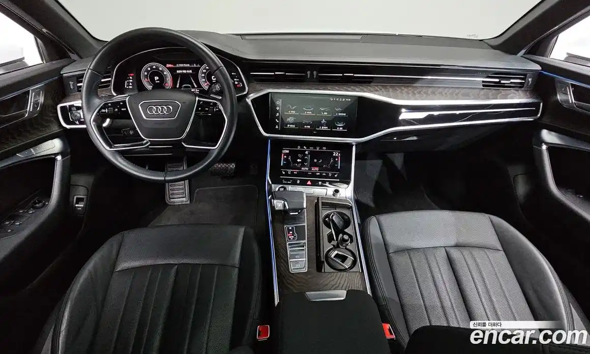 Audi A6 2021 2.0 автомат (гидро), фото 9