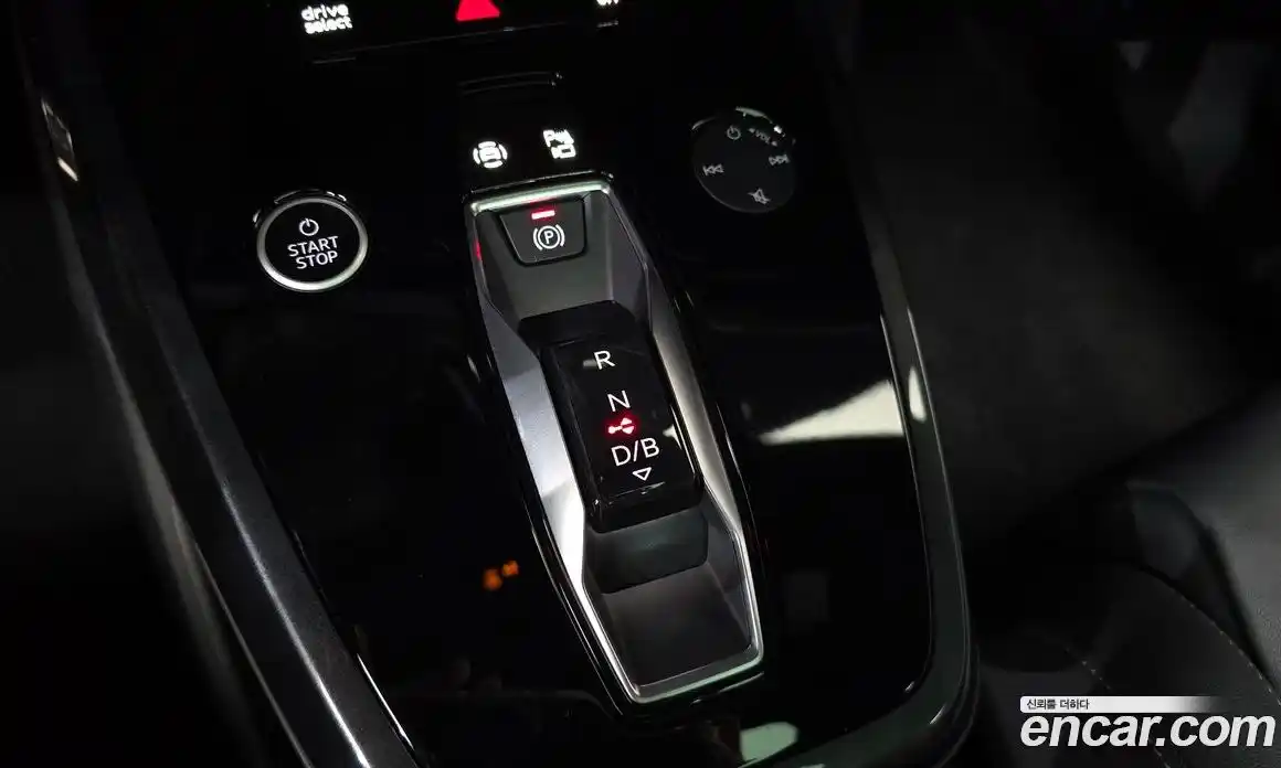 Audi Q4 e-tron 2022 0.2 автомат (гидро), фото 12