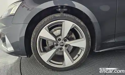 Audi A5 2021 2.0 автомат (гидро), миниатюра 4