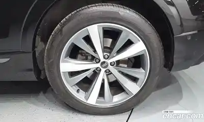 Audi Q8 2021 3.0 автомат (гидро), миниатюра 7
