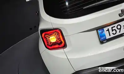 Jeep Renegade 2023 1.3 автомат (гидро), миниатюра 9