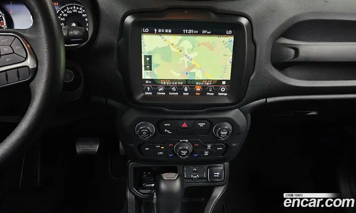 Jeep Renegade 2022 1.3 автомат (гидро), фото 19