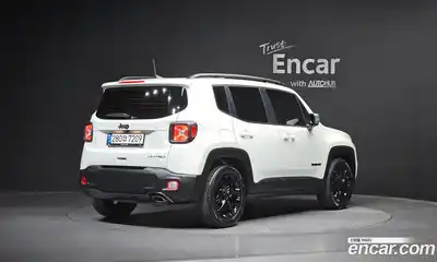 Jeep Renegade 2022 1.3 автомат (гидро), миниатюра 2