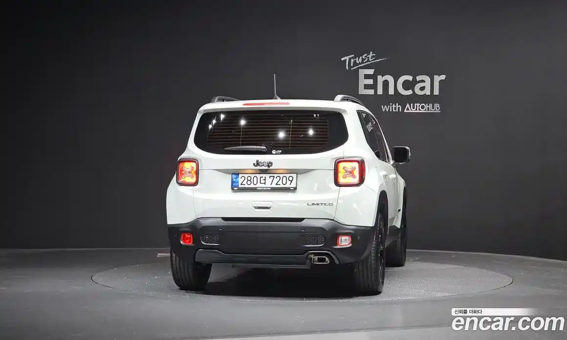 Jeep Renegade 2022 1.3 автомат (гидро), фото 4