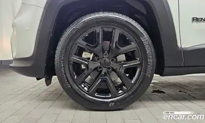 Jeep Renegade 2022 1.3 автомат (гидро), миниатюра 5