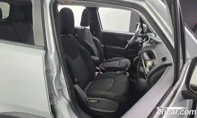 Jeep Renegade 2016 2.0 автомат (гидро), миниатюра 12