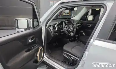 Jeep Renegade 2016 2.0 автомат (гидро), миниатюра 10
