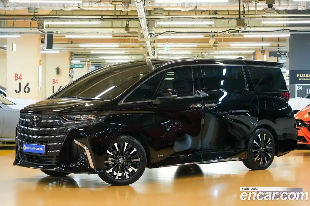 Toyota Alphard 2025 2.5 автомат (гидро), фото 3 Toyota Alphard 2025 2.5 автомат (гидро), фото 3