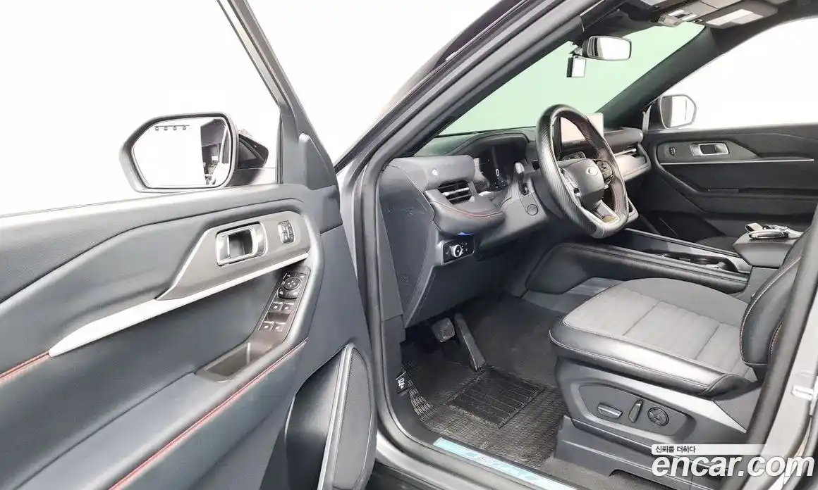 Ford Explorer 2025 2.3 автомат (гидро), фото 13