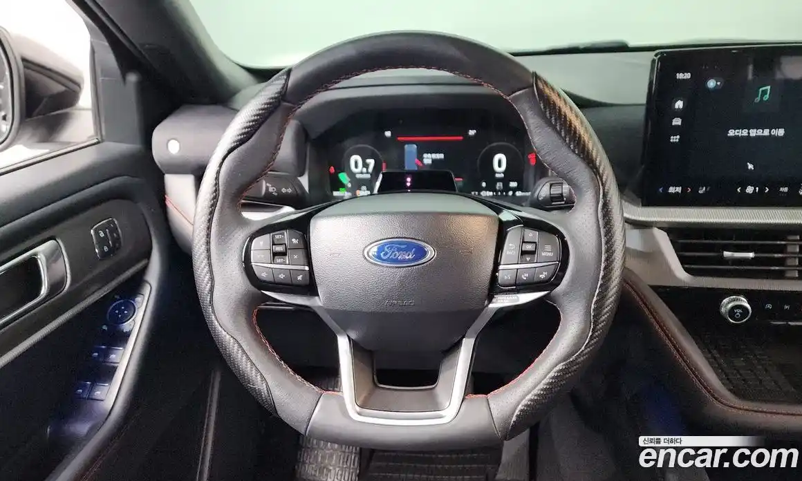 Ford Explorer 2025 2.3 автомат (гидро), фото 20