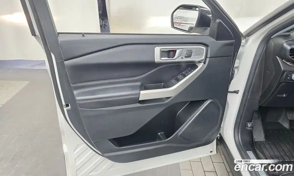 Ford Explorer 2021 3.0 автомат (гидро), фото 14