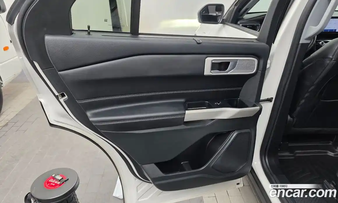 Ford Explorer 2021 3.0 автомат (гидро), фото 15