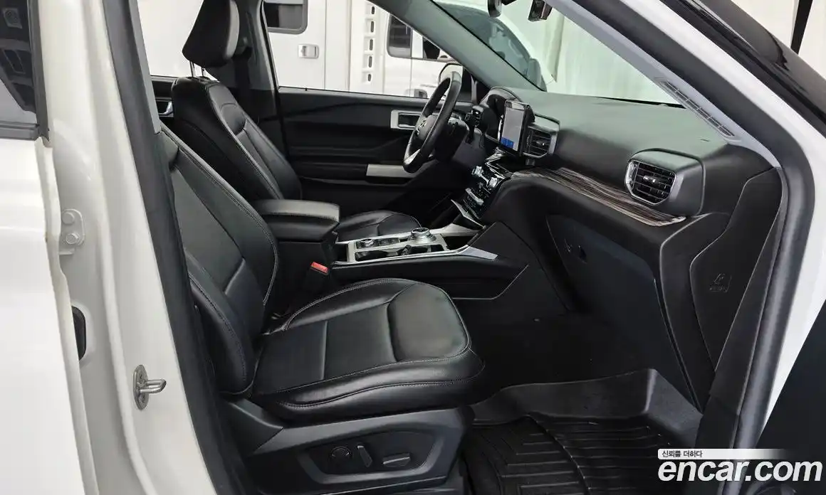 Ford Explorer 2021 3.0 автомат (гидро), фото 16