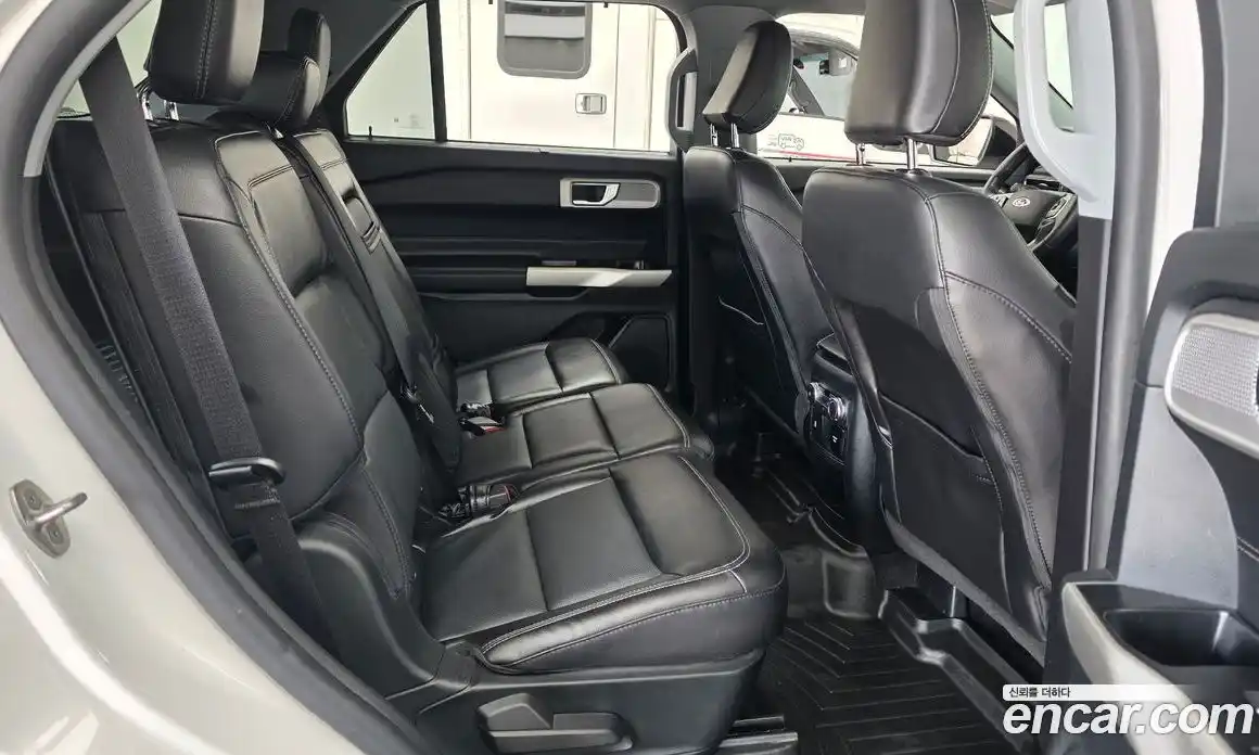 Ford Explorer 2021 3.0 автомат (гидро), фото 17