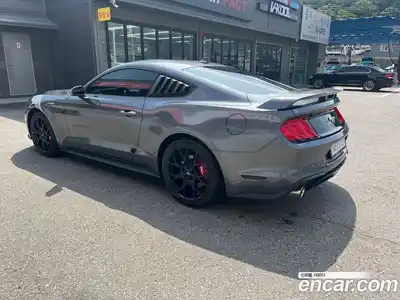 Ford Mustang 2022 2.3 автомат (гидро), миниатюра 2