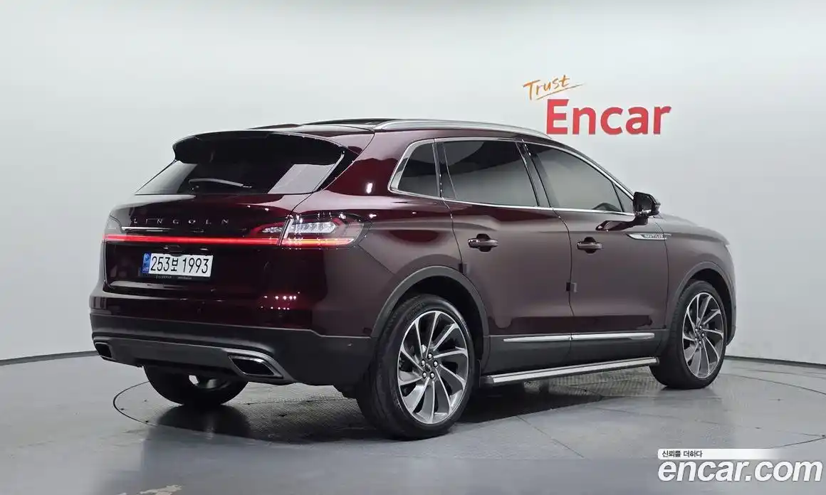 Lincoln Nautilus 2022 2.7 автомат (гидро), фото 2 Lincoln Nautilus 2022 2.7 автомат (гидро), фото 2
