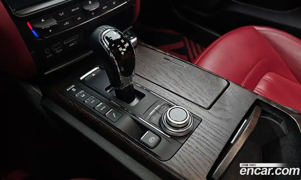 Maserati Quattroporte 2018 3.0 автомат (гидро), фото 11 Maserati Quattroporte 2018 3.0 автомат (гидро), фото 11